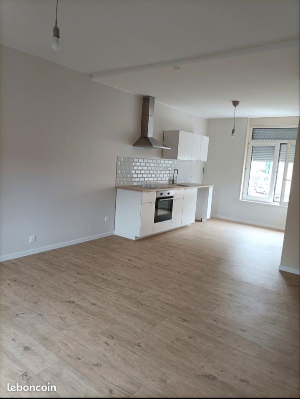 Appartement 2 pièces 50 m² · à Pérenchies · 50 m² · 710 €
