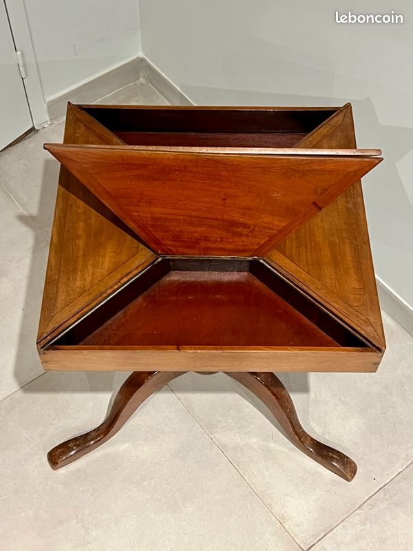 Ancienne travailleuse, table de jeu, table d’appoint en merisier (image 5)