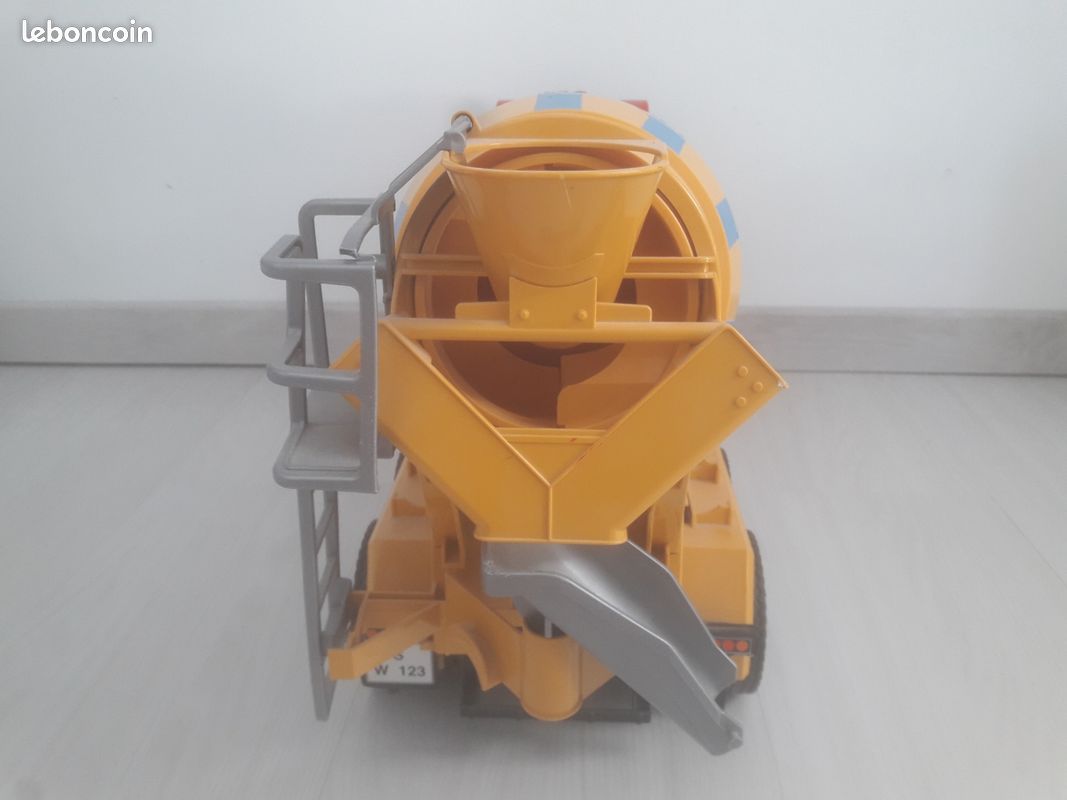 Camion ciment (image 16)