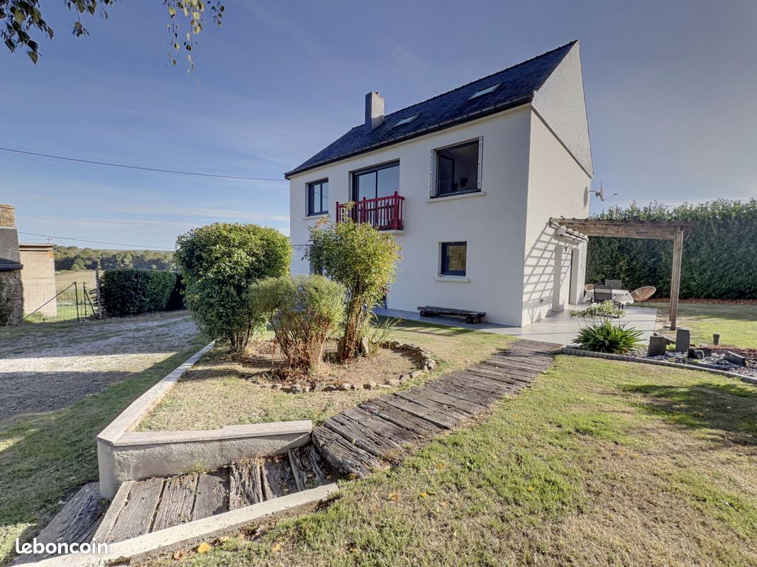 Maison 5 pièces 138 m² · à Baud · 138 m² · 332 000 €