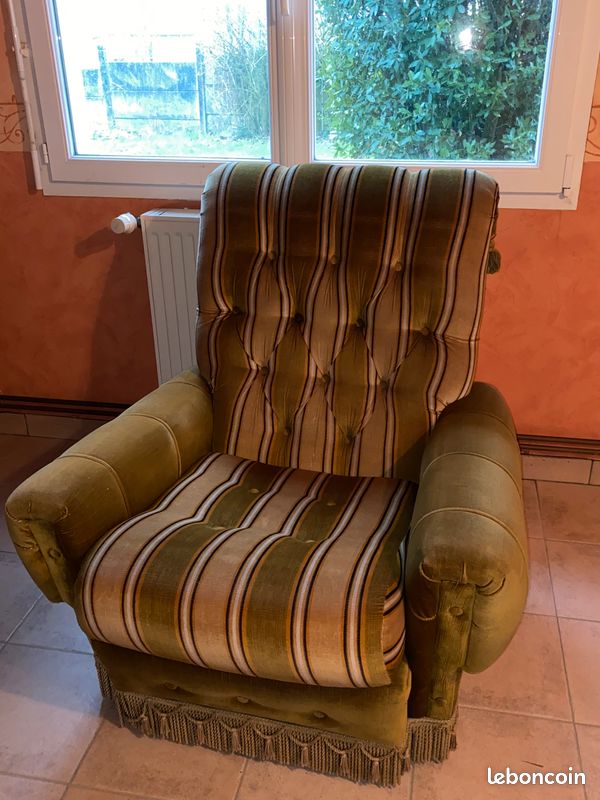 Vend fauteuil en état neuf (image 2)