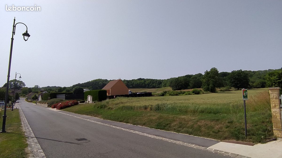 Terrain à bâtir de 940 m2 à Neuville sur Ailette - Proche Center Parc · à Neuville-sur-Ailette · 29 000 €