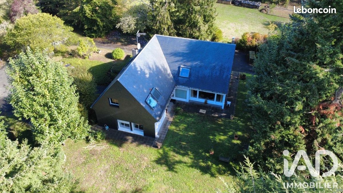 Maison 8 pièces 250 m² · à Saunay · 250 m² · 466 000 €