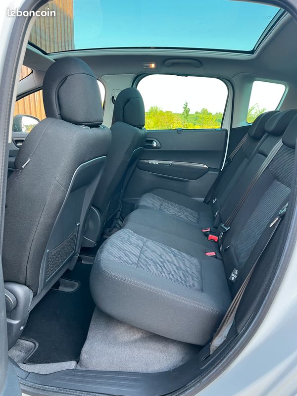 Peugeot 3008 2.0 HDI 150ch Gripcontrol Allure (image 5)