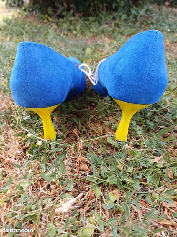 Paire de chaussures Lidl série limitée bleue (image 2)