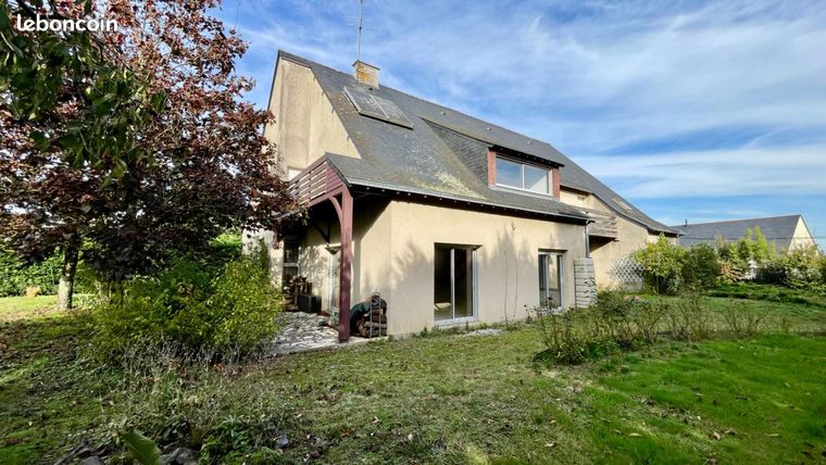 Maison 11 pièces 329 m²
