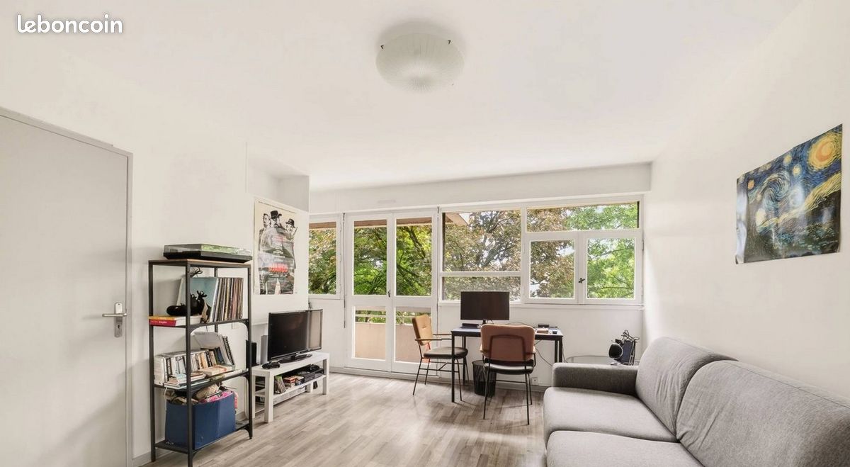 Appartement 1 pièce 30 m² · à Villejuif · 30 m² · 990 €/mois