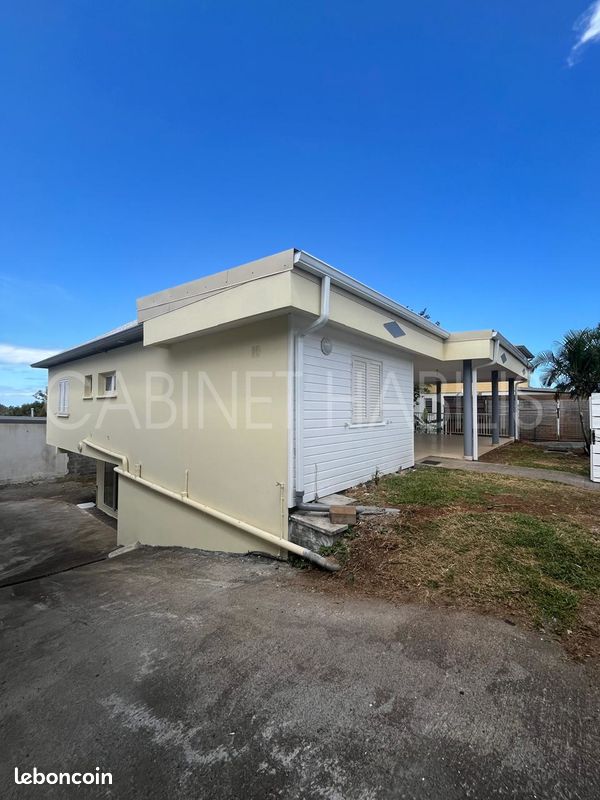 Maison 5 pièces 150 m² · au Tampon · 150 m² · 604 200 €