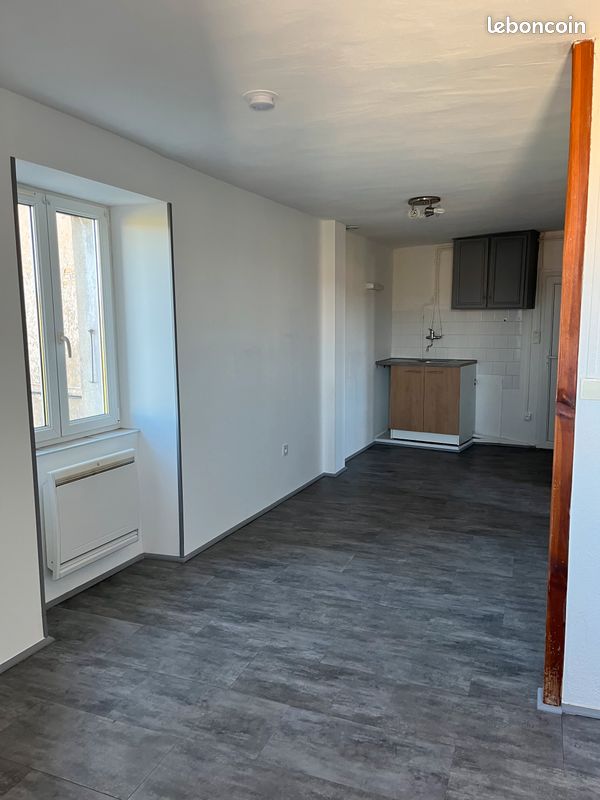 Appartement 2 pièces 30 m² · à Saint-Martin-de-Valgalgues · 30 m² · 395 €/mois