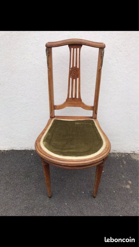 Chaise ancienne en velours (image 2)