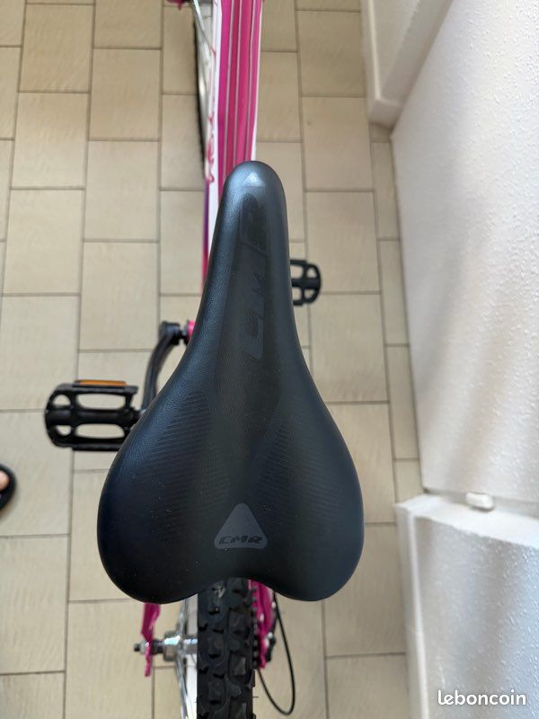 Lot De Pièces De Vélo Vintage Rose Néon - Selle, Fourche, Guidon, Câbles (années 90)