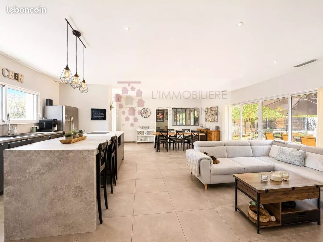 Maison 5 pièces 123 m² · à Saucats · 123 m² · 390 000 €