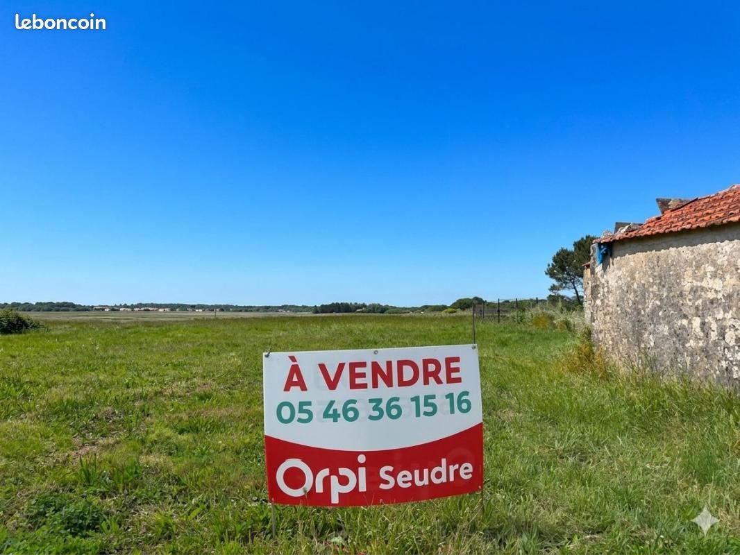Terrain 665 m² Arvert · 128 800 €
