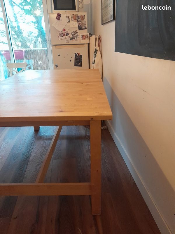 Table de salle à manger (image 1)