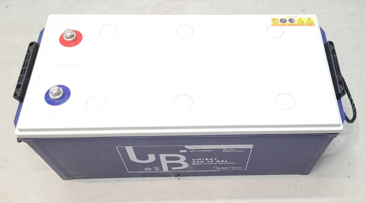 UNITECK - UNIBAT 220.12 GEL - batterie GEL - Plomb Carbone - 220Ah