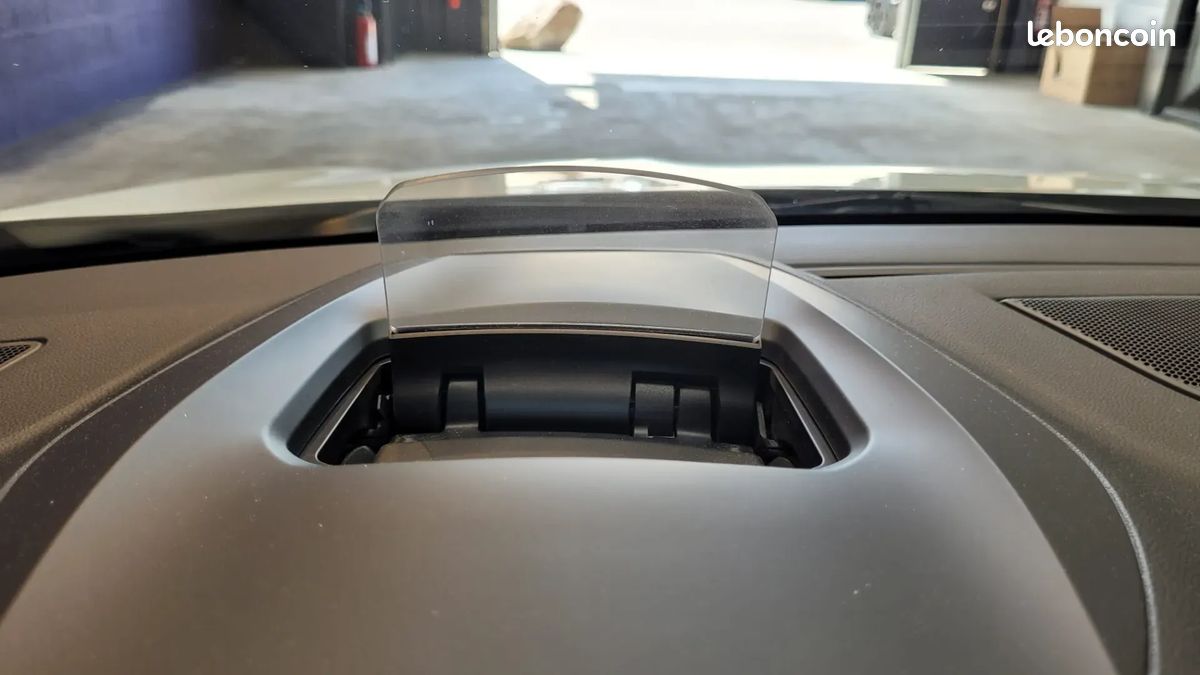 RENAULT Megane 1.8 300ch RS Trophy - 2019 - 48 872 km - CarPlay - Toit ouvrant - Boite mécanique (image 18)