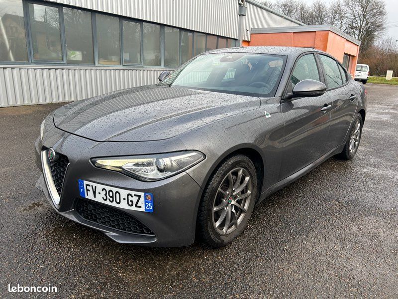 Alpha Roméo Giulia 2.2 JTD Turbo (image 1)