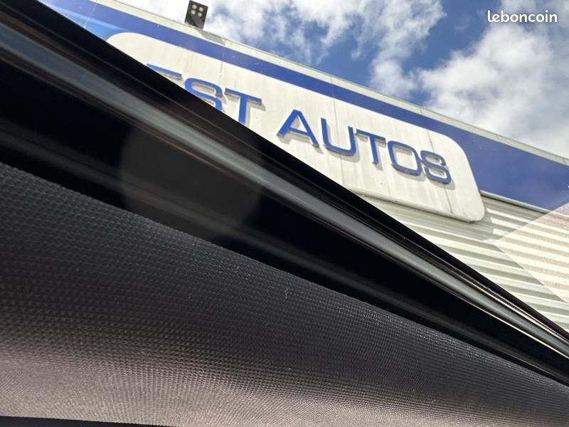 Peugeot 3008 1.5 BlueHDi 130ch S&S GT EAT8 (image 47)