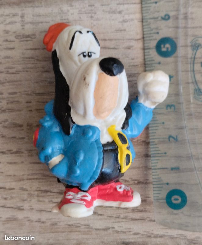 Figurine Droopy en résine - New