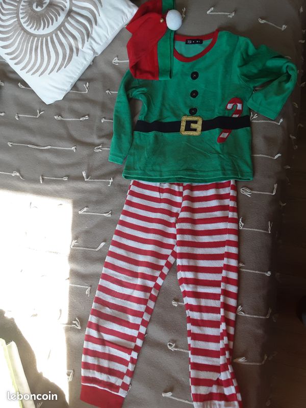 Pyjama lutin de Noël 6/7 ans Vêtements