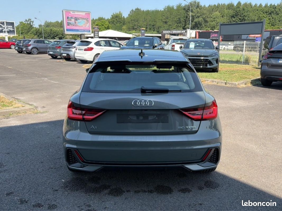 AUDI A1 SPORTBACK 30 tfsi 116 s line s tronic 7 (image 6)