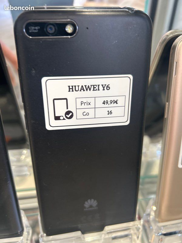 Huawei Y6 16 Go Debloque parfait etat (image 1)