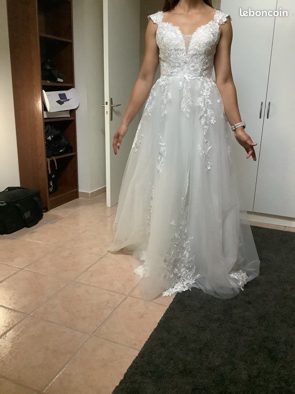 Robe de mariée (image 1)