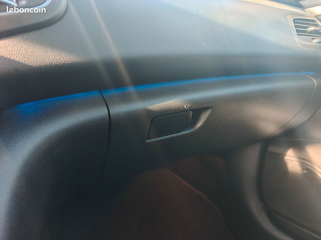 RENAULT TALISMAN 2.0 BLUEDCI 160 CH BUSINESS EDC BVA / SUIVI RENAULT / CARPLAY / CAMERA / SIEGE CONDUCTEUR MASSANt (image 39)