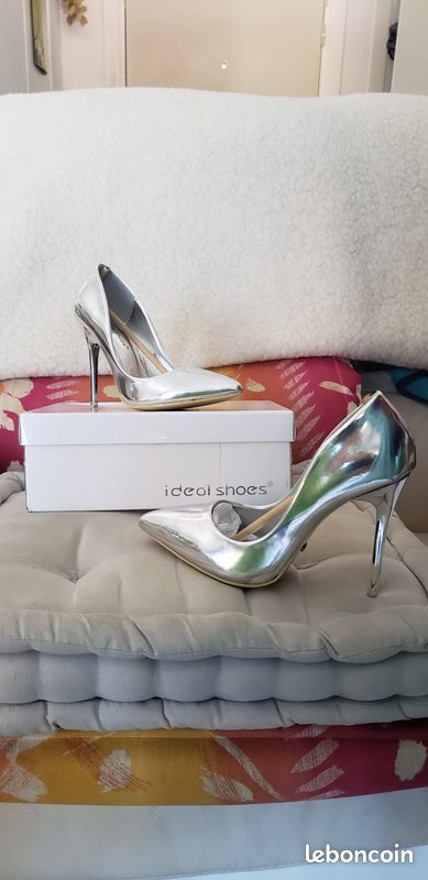 Escarpins fantaisie couleur Argent Chaussures