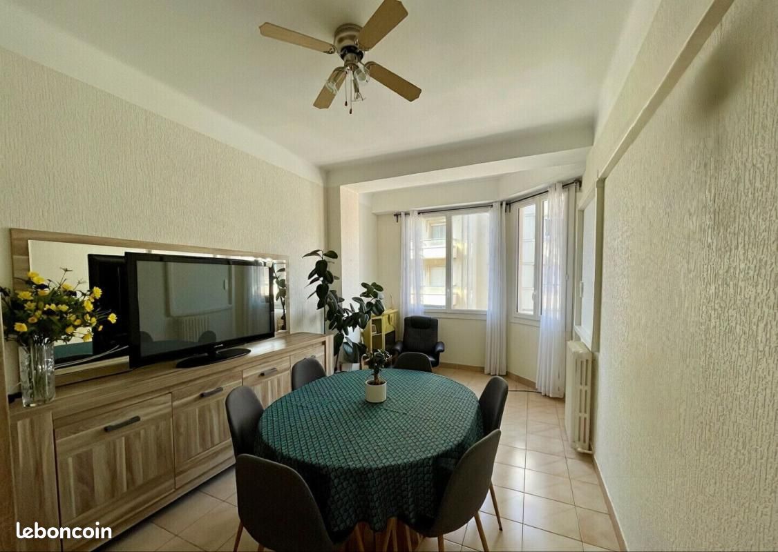 Appartement 3 pièces 72 m² · à Toulon · 72 m² · 160 000 €