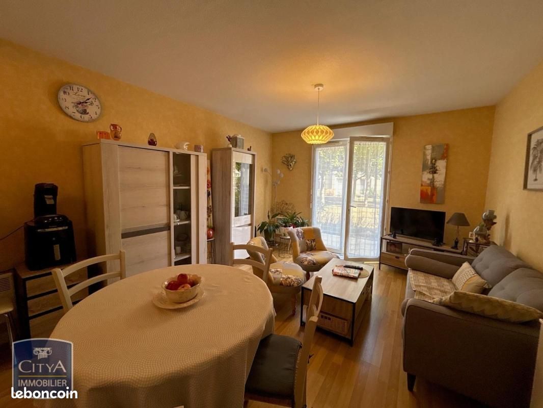 Appartement 2 pièces 44 m² · à Châtellerault · 44 m² · 490 €/mois