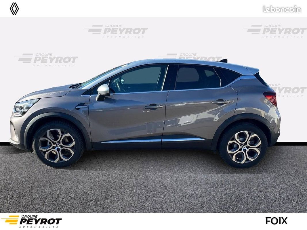 RENAULT Captur TCe 90 Techno (image 2)