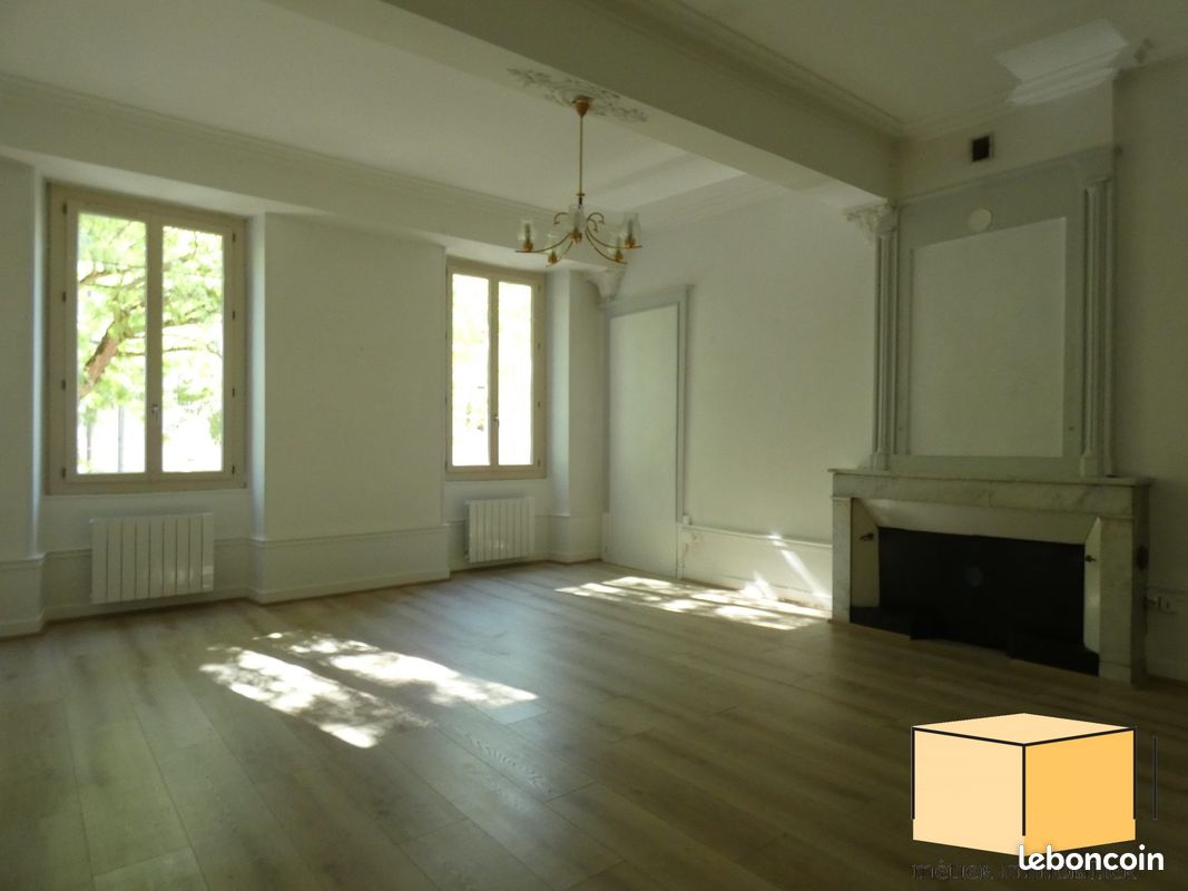 Appartement 3 pièces 72 m² · à Belley · 72 m² · 643 €/mois