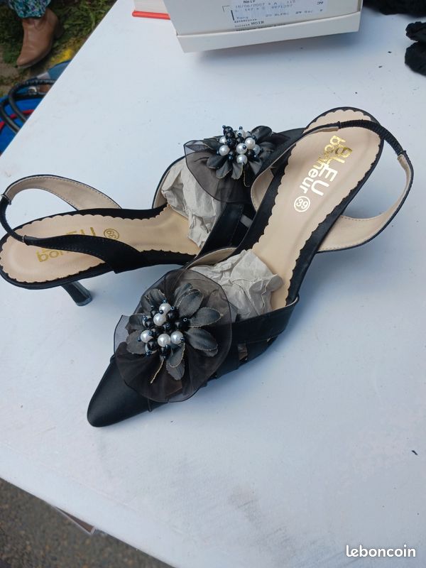 Chaussures femme 39 (image 2)