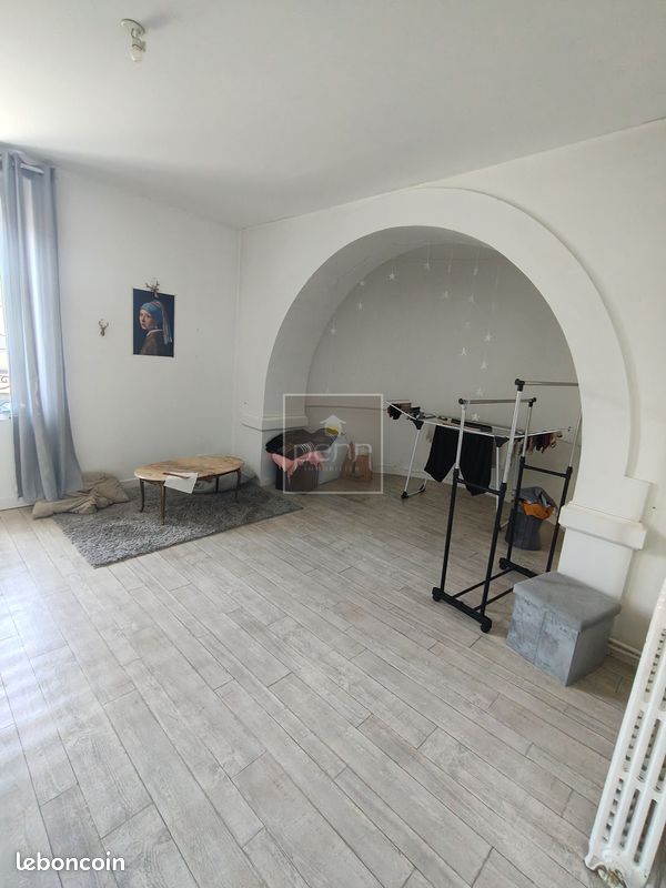 Appartement 3 pièces 71 m² · à Vitré · 71 m² · 700 €
