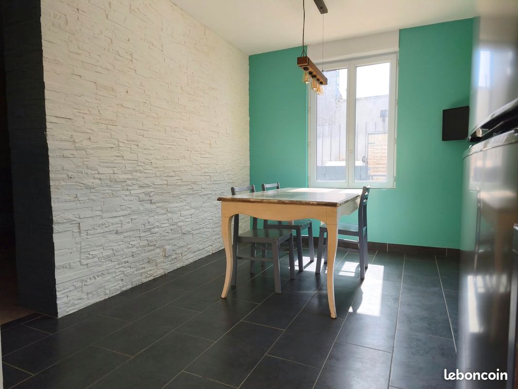 Maison 3 pièces 40 m² · à Saint-Christophe-du-Ligneron · 40 m² · 650 €/mois