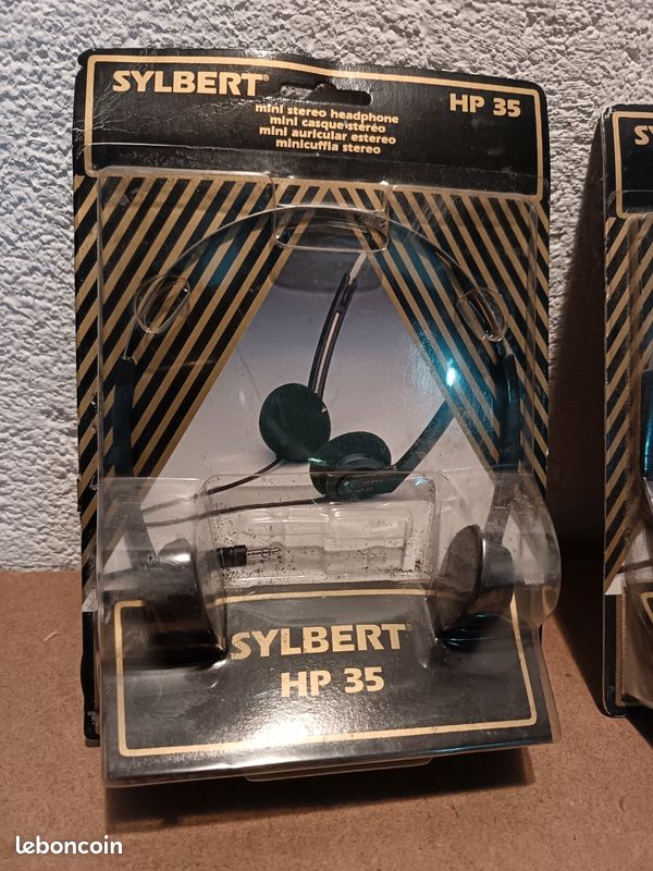 Lot de 2 casques audio Walkman neuf (image 2)