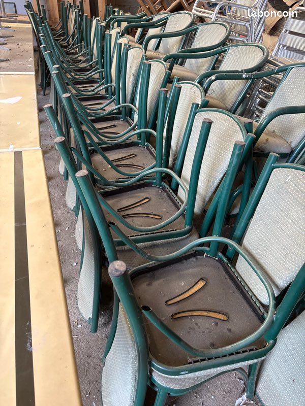 Chaises de restaurant (image 1)