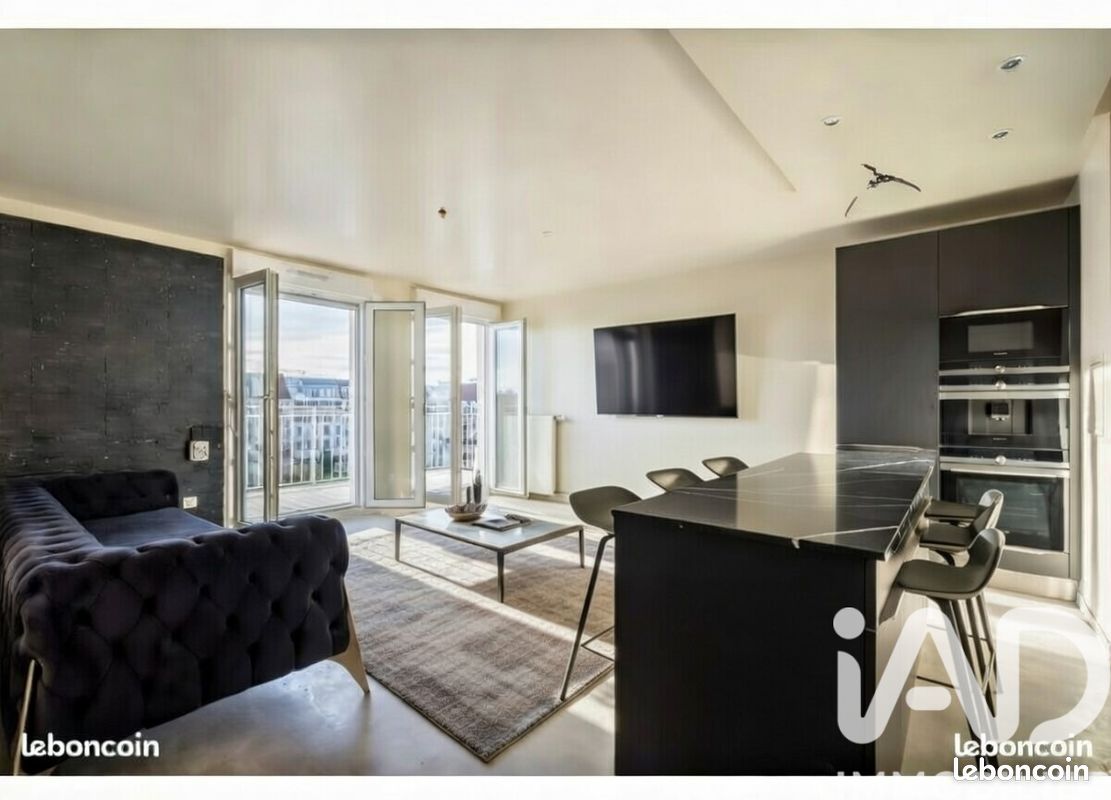 Appartement 3 pièces 74 m² · au Blanc-Mesnil · 74 m² · 245 000 €