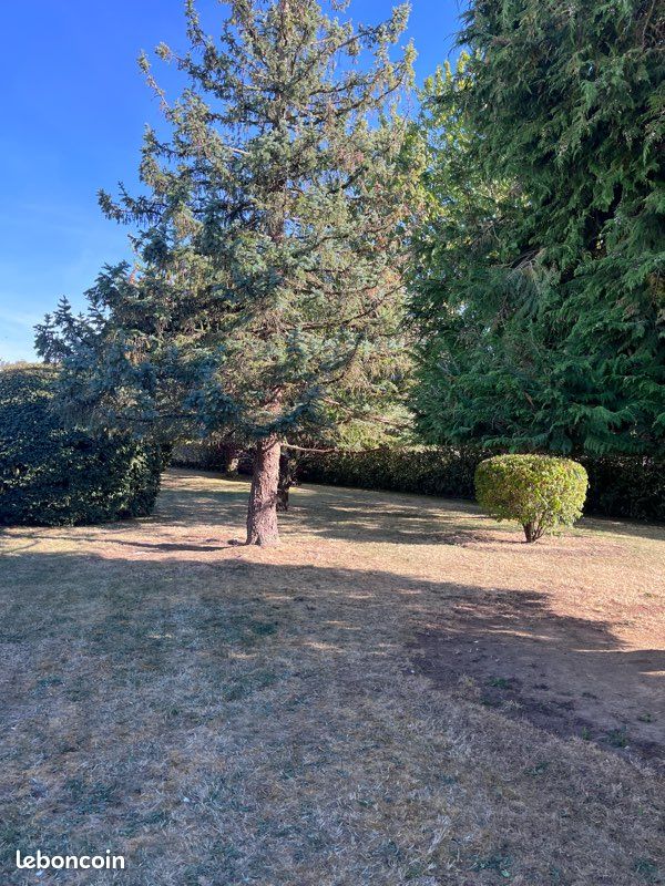 Terrain constructible · à Sorigny · 98 000 €