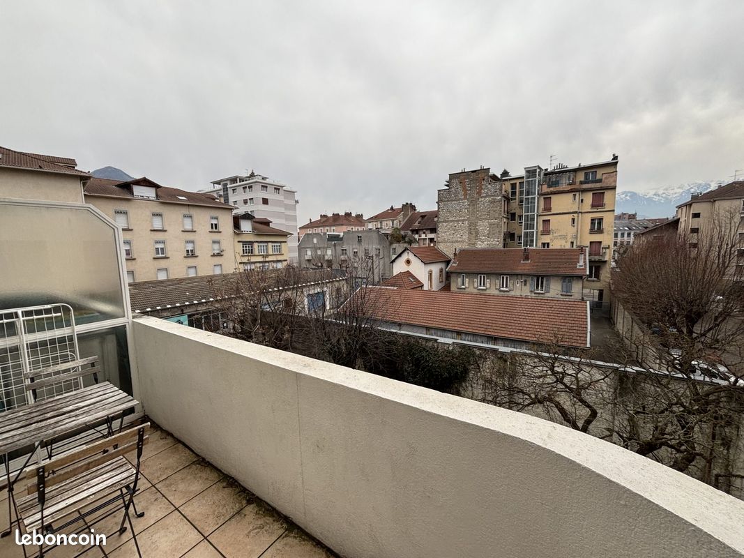Appartement 4 pièces 63 m² · à Grenoble · 63 m² · 164 000 €