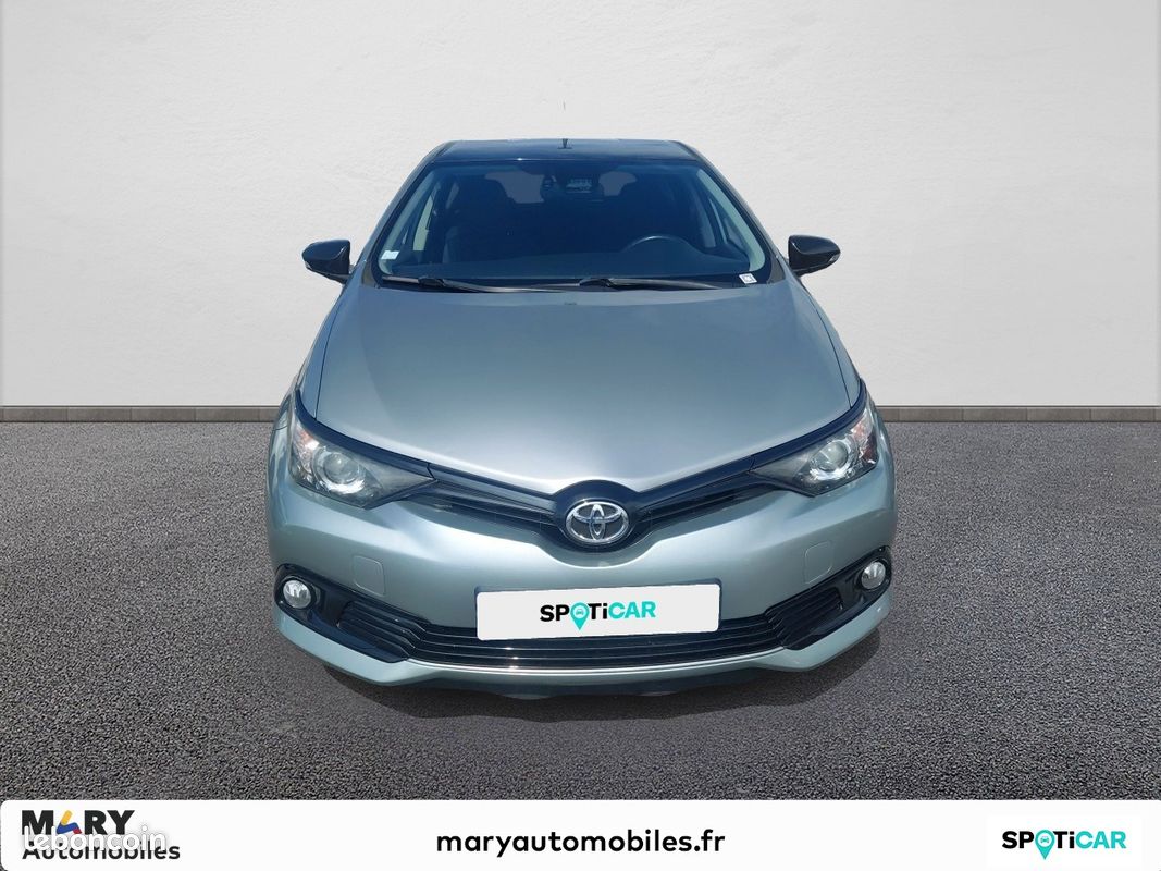 TOYOTA Auris 1.2T Dynamic (image 6)