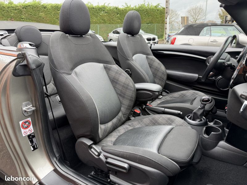 Mini CABRIO COOPER D 116CH CHILI BVA (image 12)