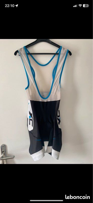 Combi-short TCN En Lin 100% - Taille 2 (38/40) - Bleu Ciel - Occasion Très Bon état