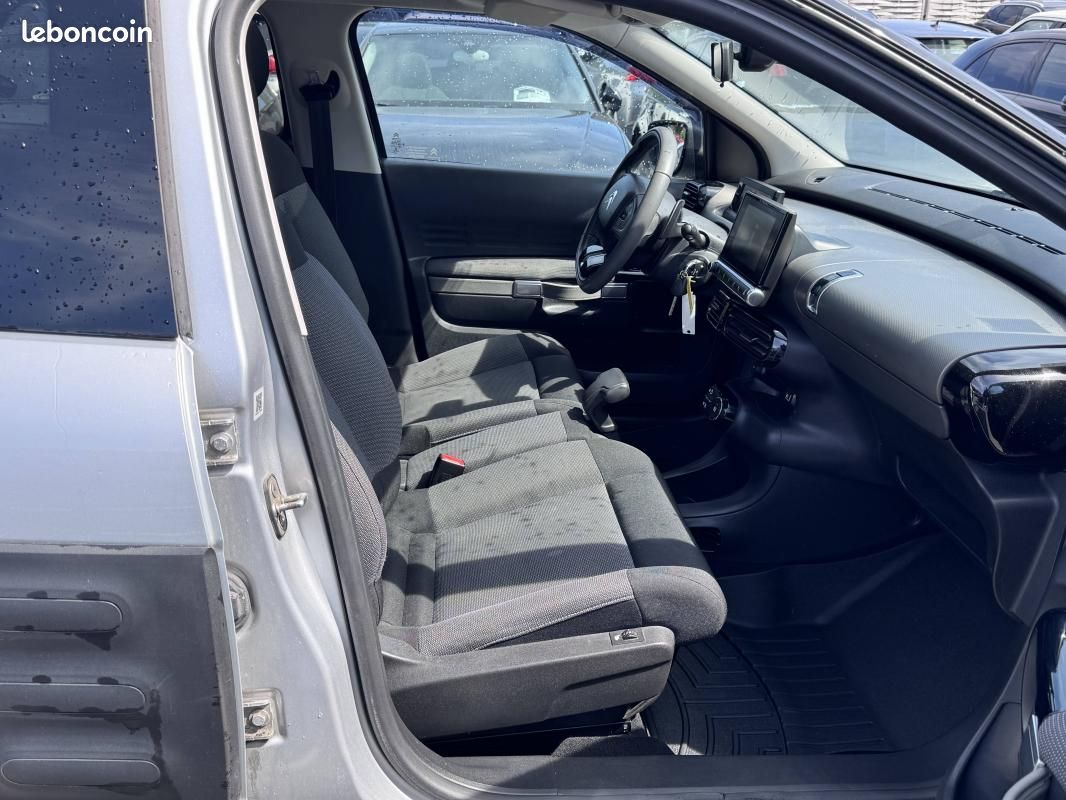 Citroën C4 Cactus e-HDi 92 Feel ETG6 (image 9)