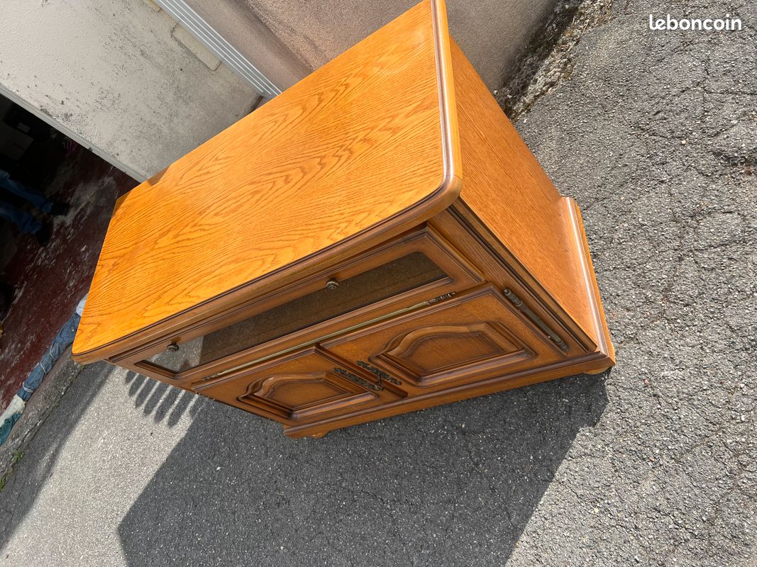 Meuble TV en bois (image 2)