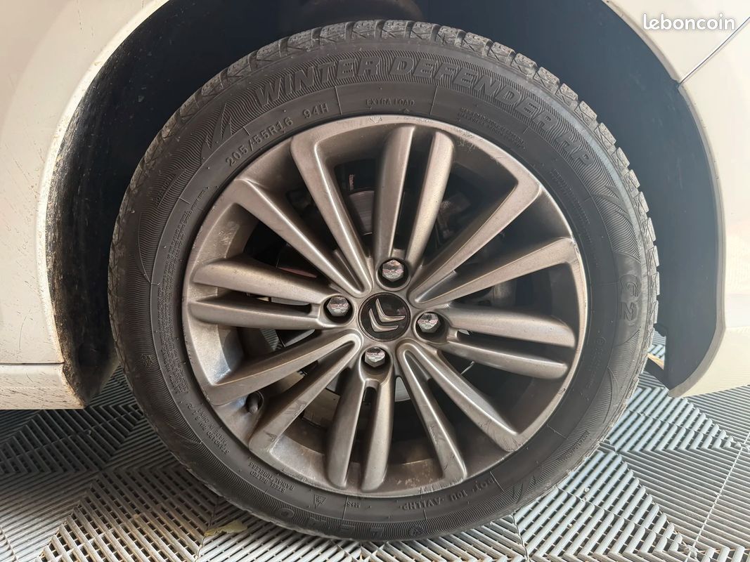 Citroën C4 1.6 HDI / ATTELAGE / CLIMATISATION (image 23)