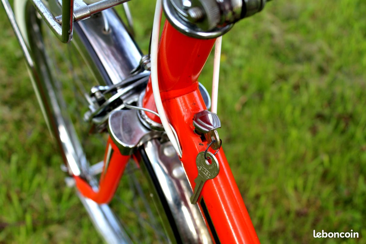 Feu Arrière Vélo SOUBITEZ - Neuf D'époque Pour Randonneuse, éclairage Vintage