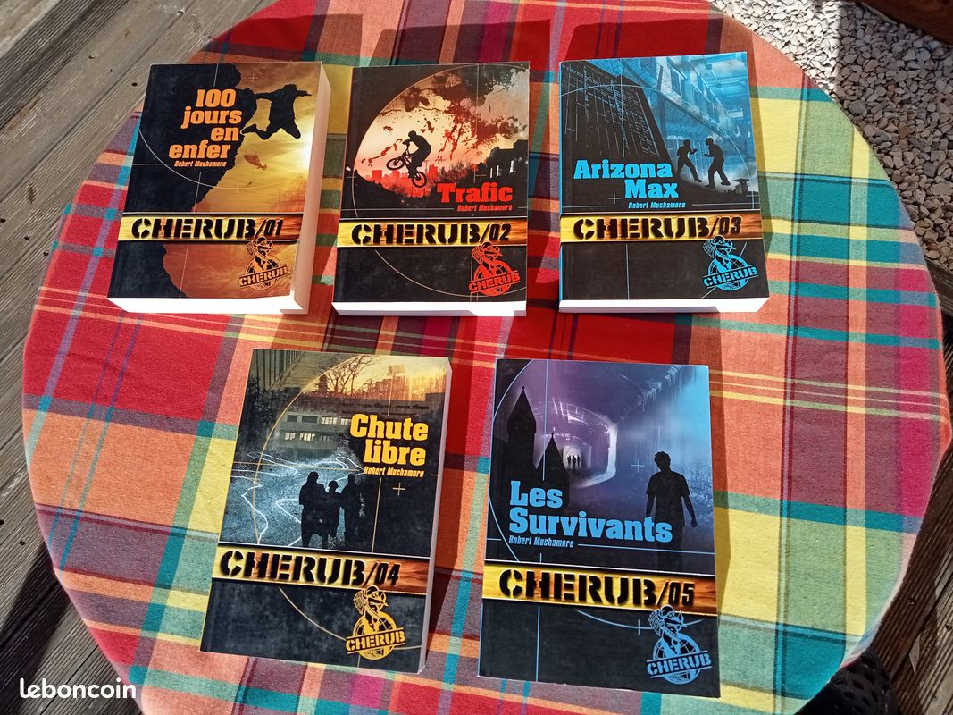 CHERUB – CASTERMAN - Lot 5 livres – tomes 1 à 5 - Jeunesse (image 1)