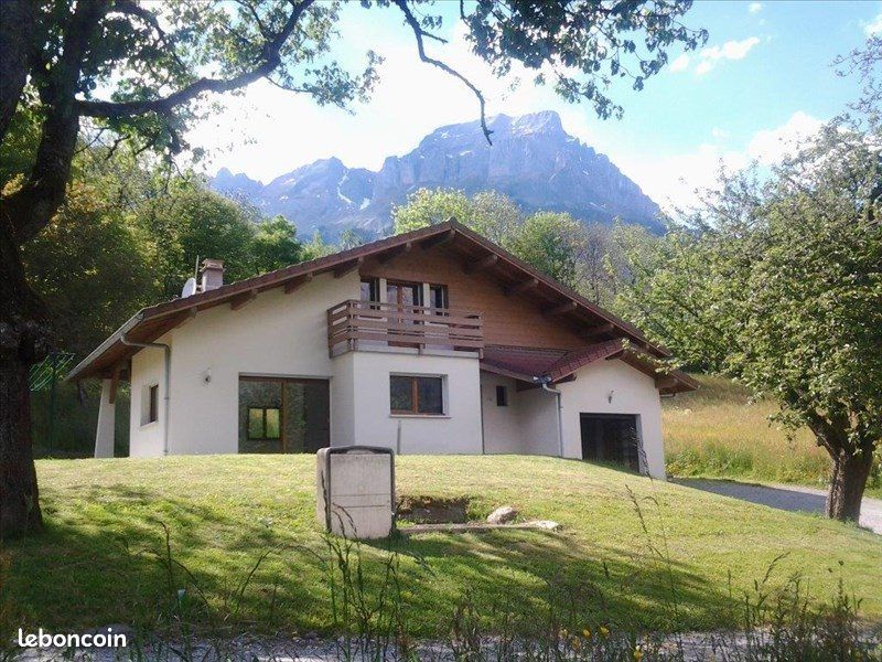 Maison 6 pièces 127 m² · à Sallanches · 127 m² · 1 600 €/mois